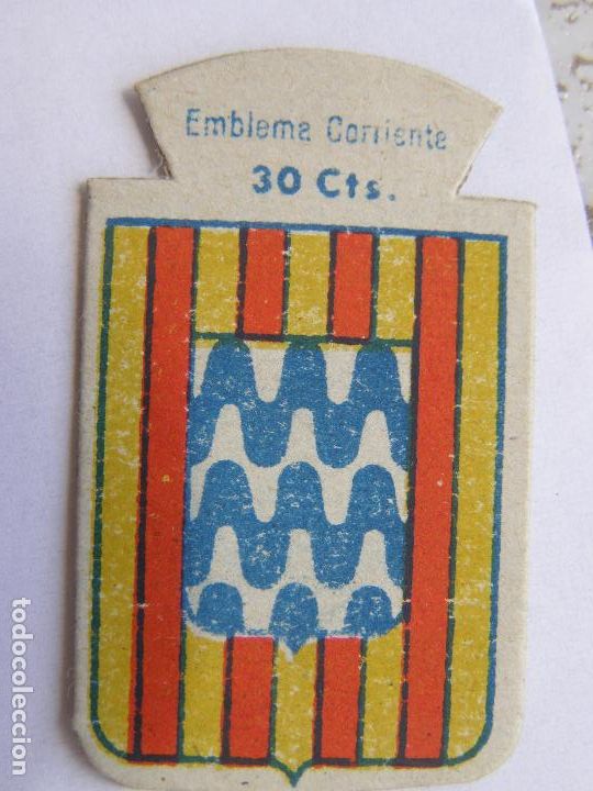 Military Antiques: EMBLEMA CORRIENTE AUXILIO SOCIAL 30 CENTIMOS