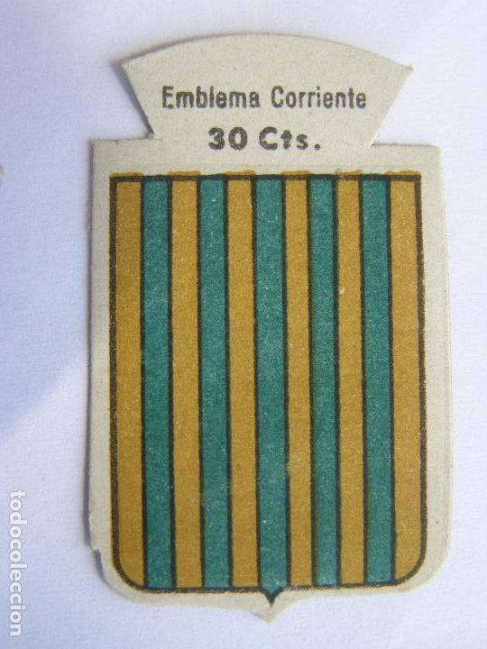 Military Antiques: EMBLEMA CORRIENTE AUXILIO SOCIAL 30 CENTIMOS