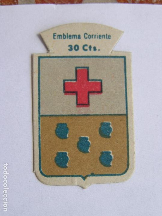 Military Antiques: EMBLEMA CORRIENTE AUXILIO SOCIAL 30 CENTIMOS