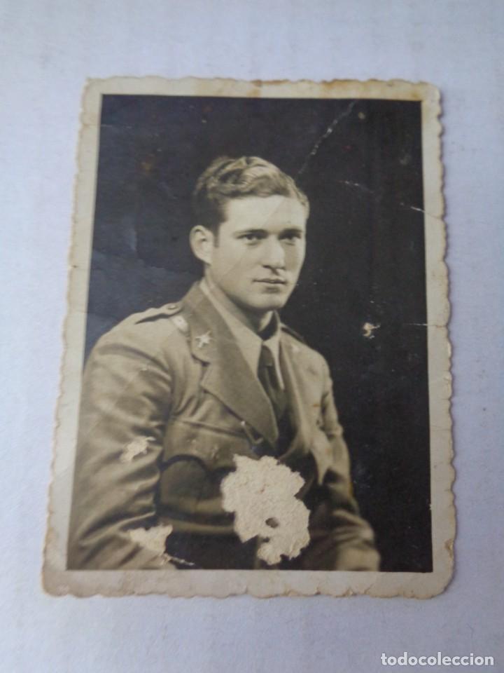 Militaria: Foto de soldado o militar durante la guerra civil - Barcelona 22 febrero 1938