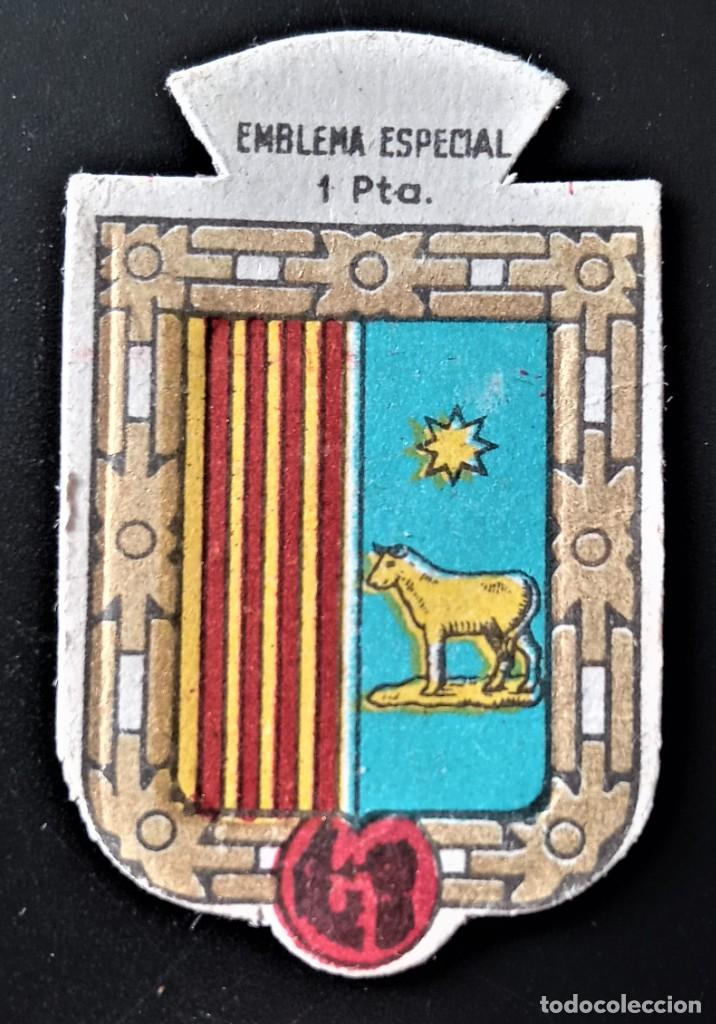 Military Antiques: EMBLEMA AUXILIO SOCIAL ESPECIAL 1 PTA ESCUDO TERUEL