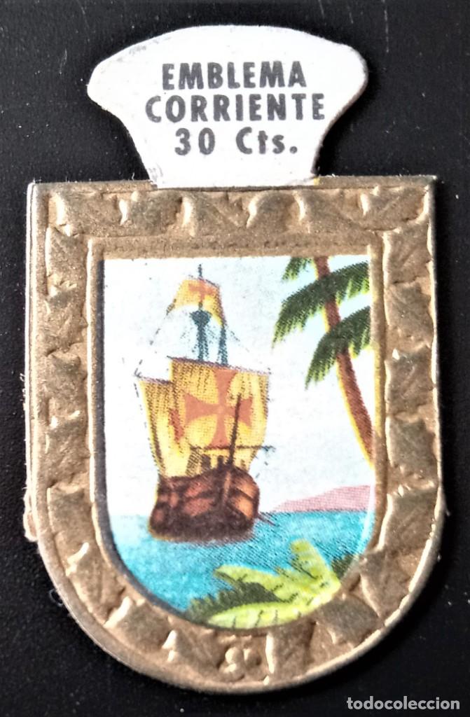 Military Antiques: EMBLEMA AUXILIO SOCIAL CORRIENTE 30 CTS BARCO COLON CASTILLA AMERICA
