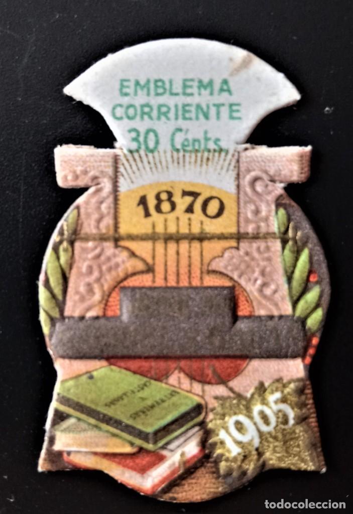 Military Antiques: EMBLEMA AUXILIO SOCIAL CORRIENTE 30 CTS JOSE MARIA GABRIEL Y GALAN