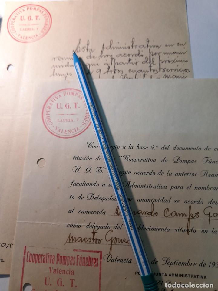 Military Antiques: Lote dos documentos Cooperativa Funerarias Guerra civil Valencia nombramiento y cambio servicios