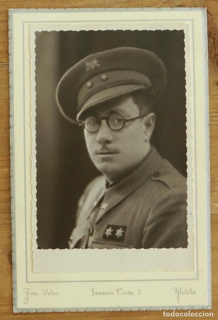 Militaria: FOTOGRAFIA DE TENIENTE PROVISIONAL, GUERRA CIVIL, FOTO VELOX, MELILLA, MIDE 16 X 10,5 CMS.