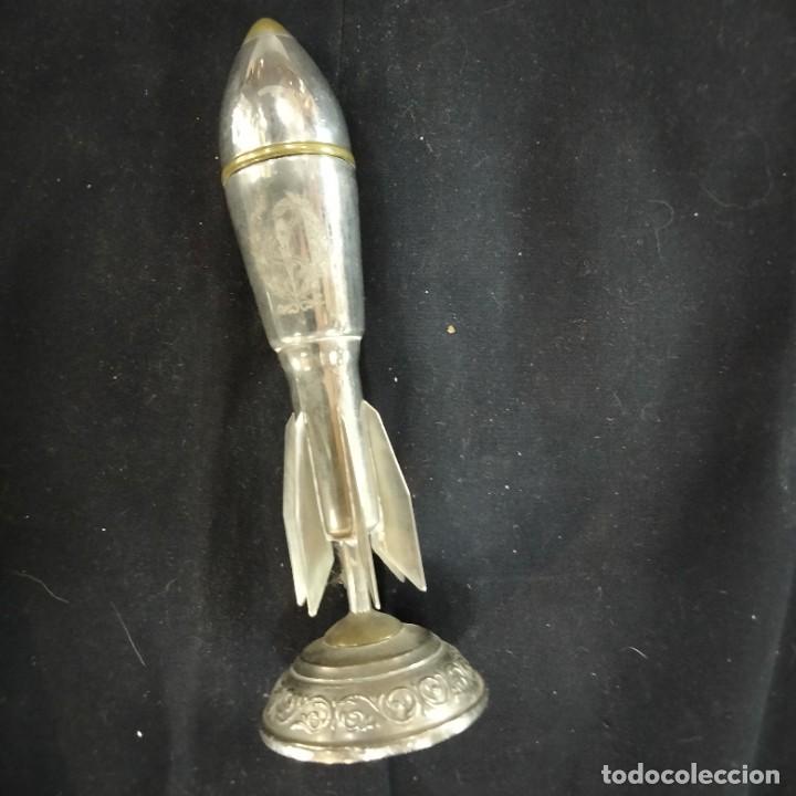Militaria: Mechero en forma de proyectil - Foto 1