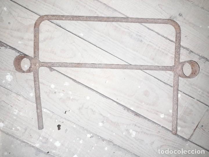 Military Antiques: Hierro delantero de camilla de la guerra civil espa&ntilde;ola, original