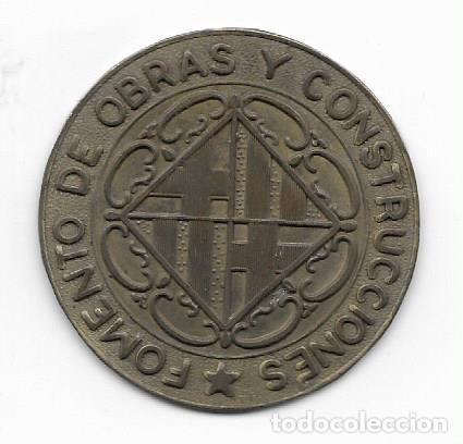 Militaria: PLACA DE FOMENTO DE OBRAS Y CONSTRUCCIONES. MIDE: DIAMETRO 4.50 C.M. VER FOTOS