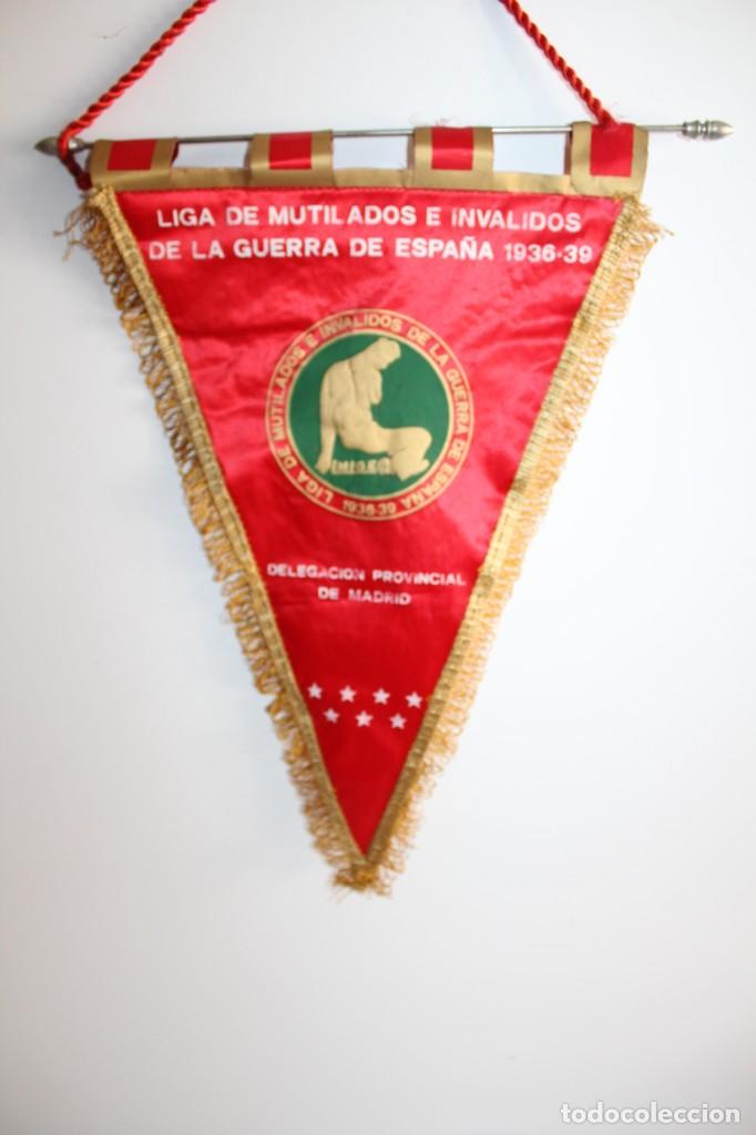 Militaria: ANTIGUO BANDERIN - LIGA DE MUTILADOS E INVALIDOS DE LA GUERRA DE ESPA&Ntilde;A 1936 /1939