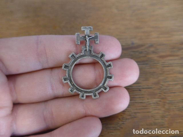 Military Antiques: Antiguo rosario de dedo, tipico de guerra civil.