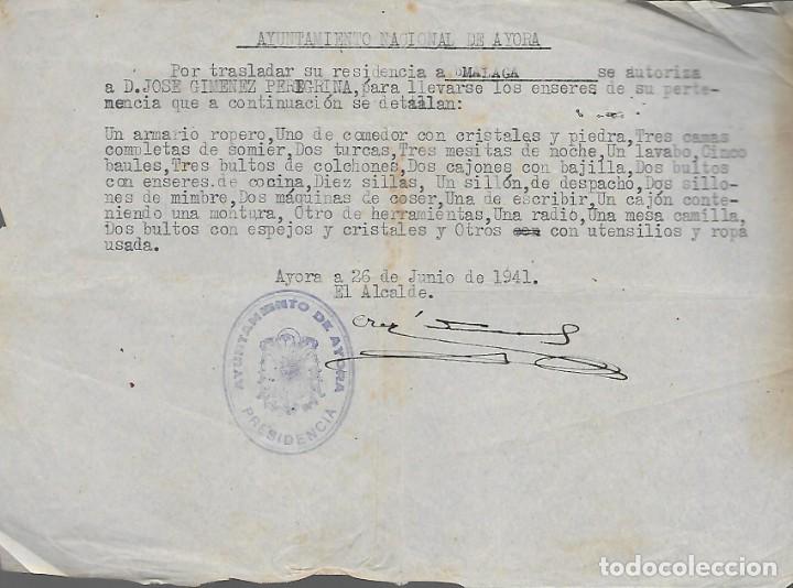 Militaria: AYORA,- AYUNTAMIENTO. PERMISO TRASLADO DE ENSERES Y ROPAS PARA MALAGA,- JUNIO 1941, VER FOTO
