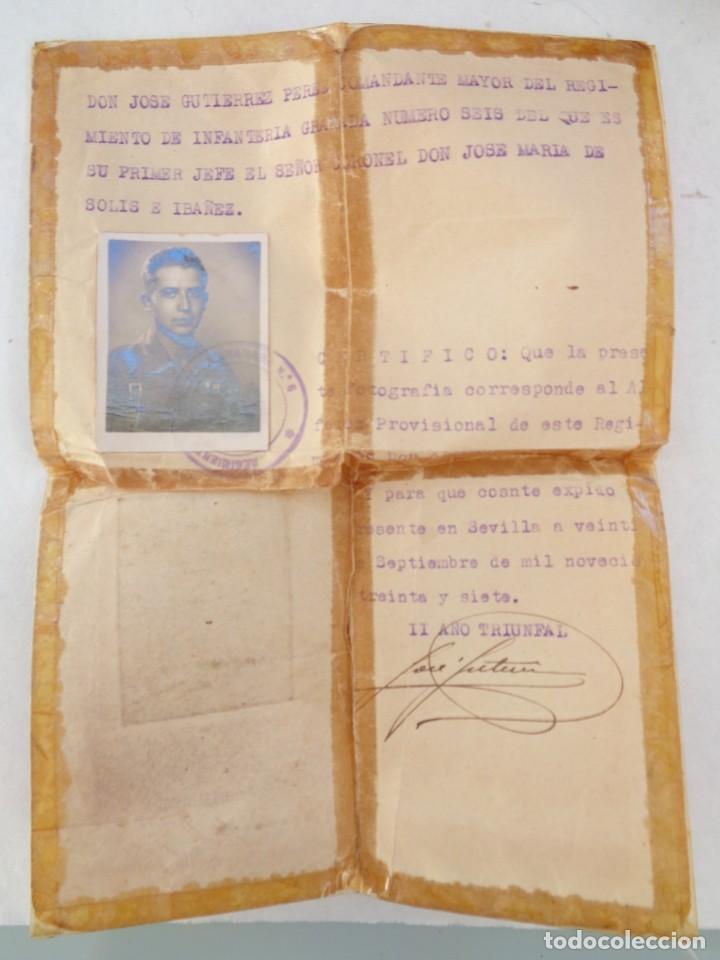 Militaria: GUERRA CIVIL - REGTO. GRANADA : CERTIFICADO DE IDENTIDAD DE ALFEREZ PROVISIONAL. SEVILLA, 1937