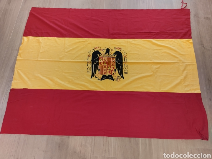 Militaria: BANDERA TELA GRANDE. ESTAMPACI&Oacute;N DE AGUILA DE SAN JUAN A 2 COLORES. ORIGINAL 100%. (226x179)