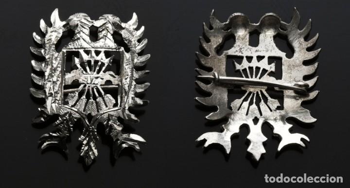 Militaria: *** MAGN&Iacute;FICO EMBLEMA DE FALANGE, YUGO Y FLECHAS SOBRE &Aacute;GUILA BIC&Eacute;FALA. TRABAJO DE ORFEBRER&Iacute;A ***