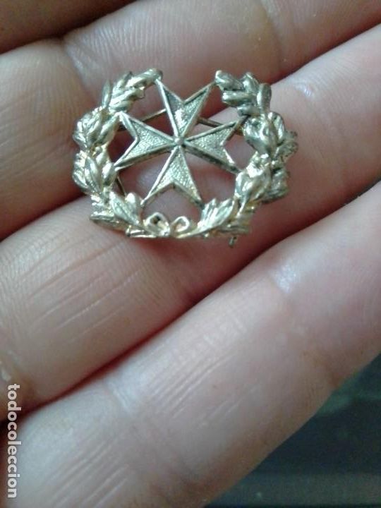 Militaria: INSIGNIA GORRA PLATO SANIDAD SANITARIO GUERRA CIVIL?