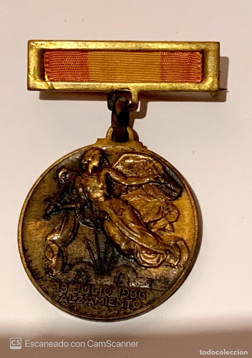 Military Antiques: GUERRA CIVIL ESPA&Ntilde;OLA. CONDECORACI&Oacute;N MEDALLA MILITAR