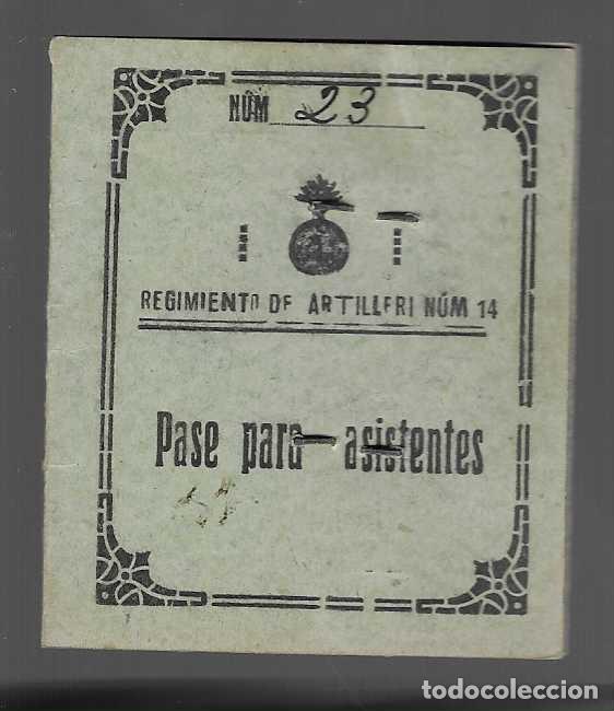 Militaria: SEVILLA- PASE PARA ASISTENTE.-REG. ARTILLERIA N&ordm; 14, A&Ntilde;O 1945,- VER FOTOS