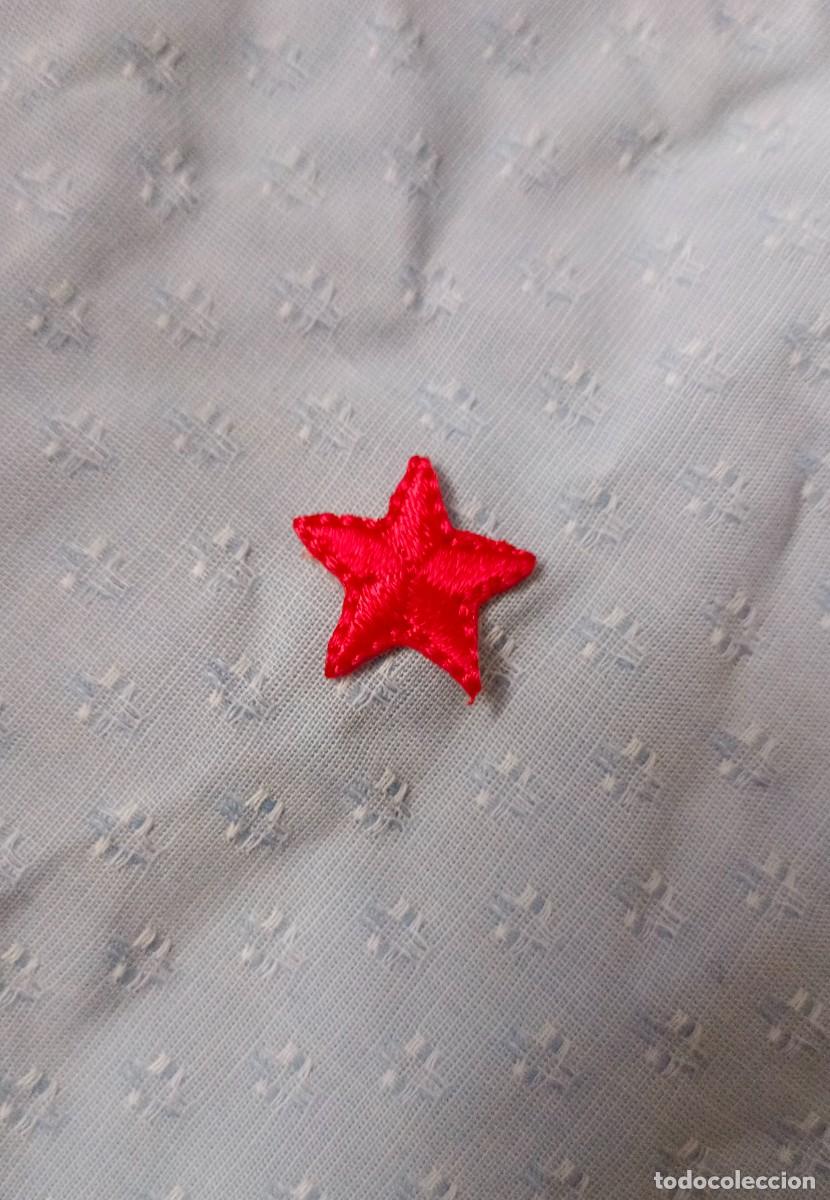 Militaria: Estrella roja de cinco puntas bordada - Foto 2