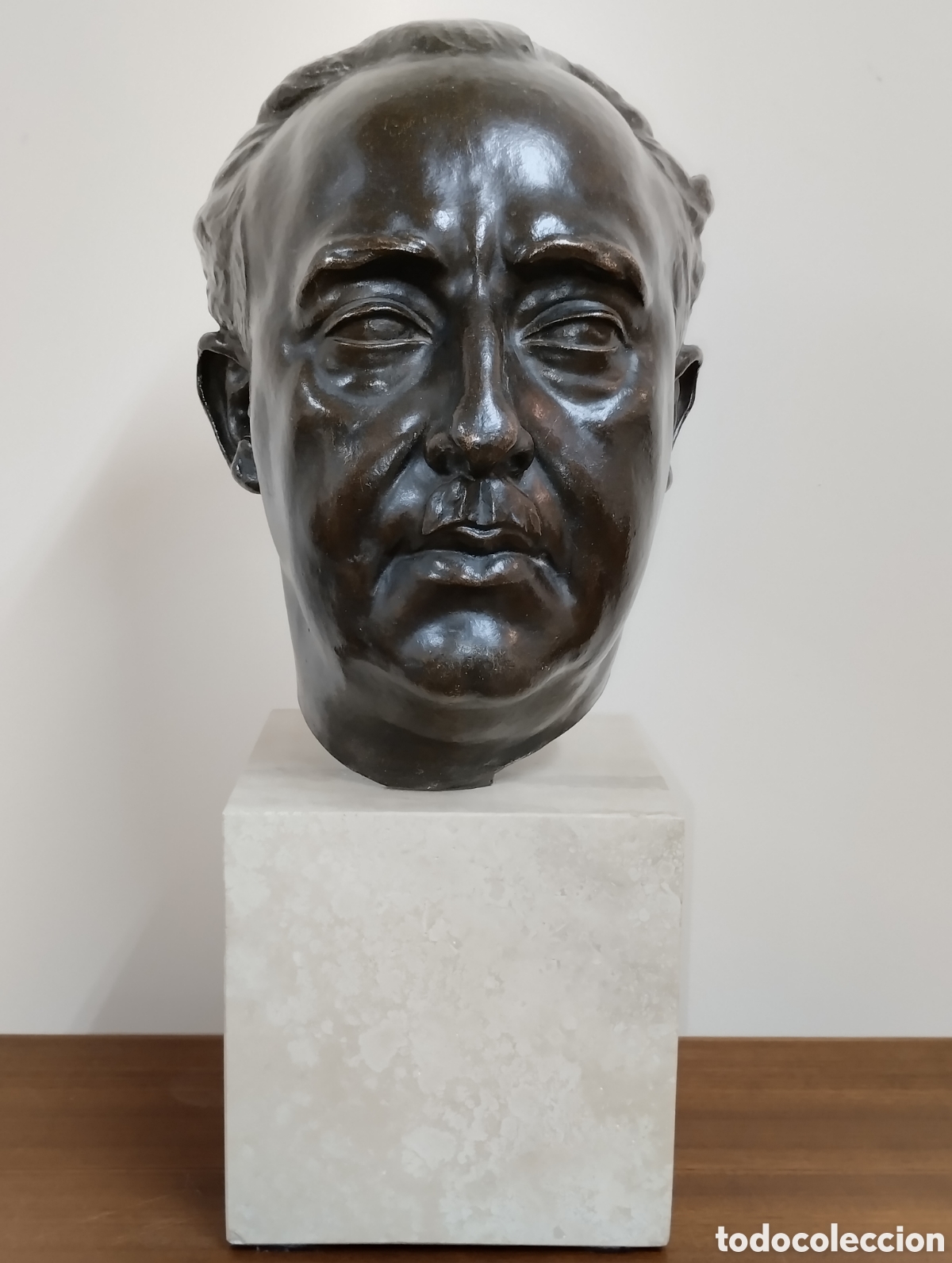 Militaria: BRONCE FIRMADO TORRE ISUNZA. CABEZA FRANCISCO FRANCO A TAMA&Ntilde;O NATURAL. PRECIOSA P&Aacute;TINA