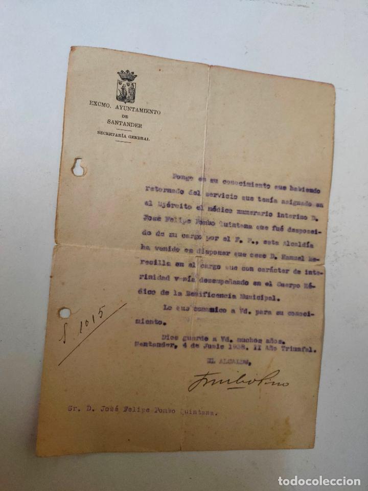 Militaria: Restituci&oacute;n de cargo de medico ayuntamiento de Santander por el Alcalde Emilio Pino. 1938