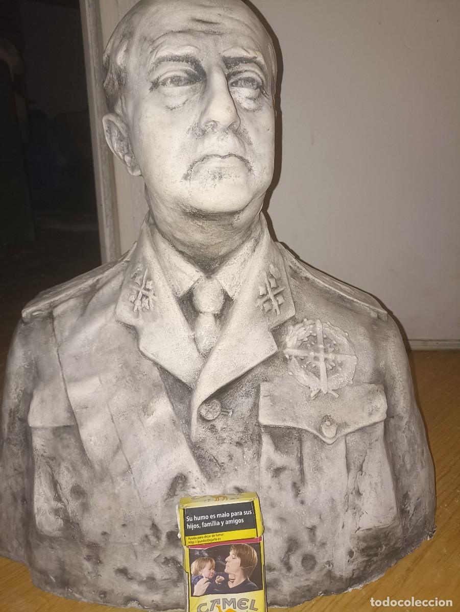 Militaria: Busto de Franco - Foto 2