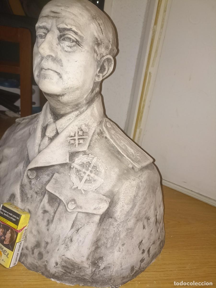 Militaria: Busto de Franco - Foto 3