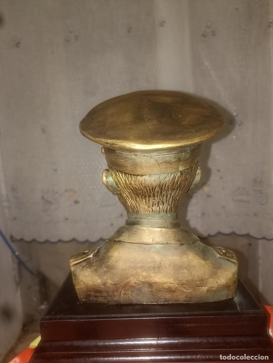 Militaria: Busto de Franco - Foto 4