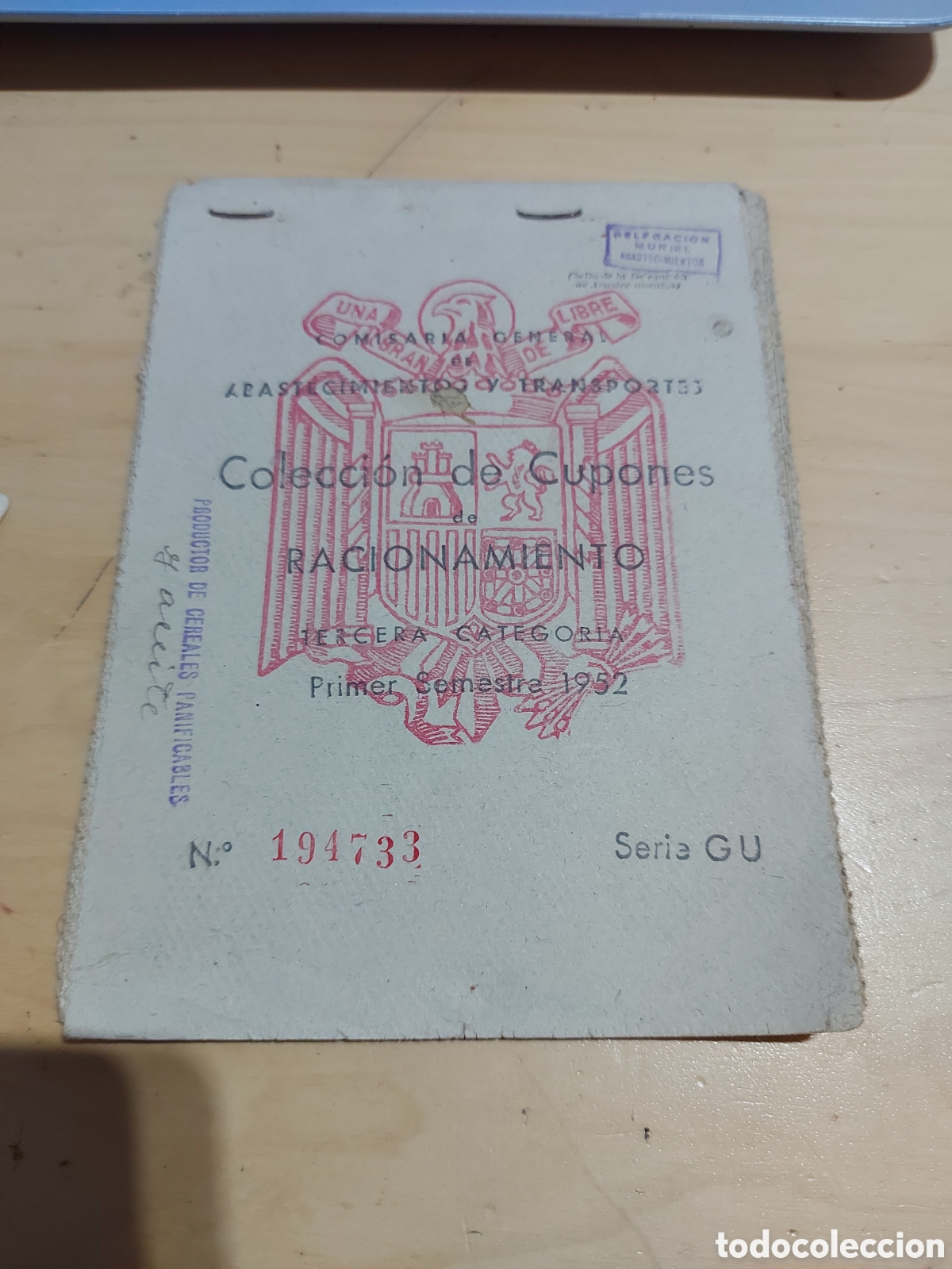 Military Antiques: CUPONES DE RACIONAMIENTO. COMISARIA GENERAL DE ABASTECIMIENTOS Y TRANSPORTES.1952