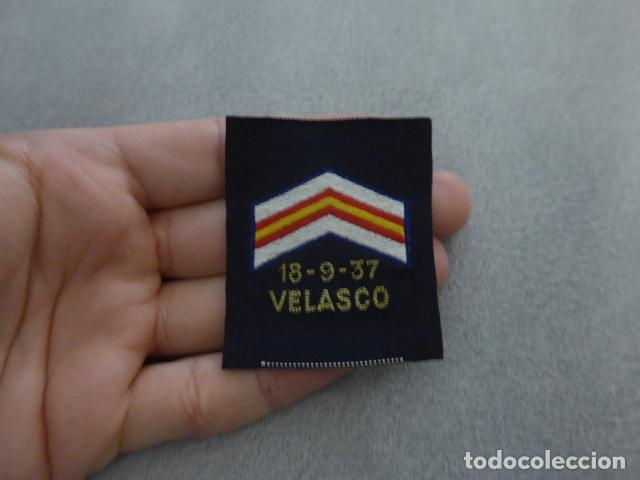 Militaria: Antiguo parche bordado de la medalla COLECTIVA NAVAL del Destructor Velasco, original. Guerra civil