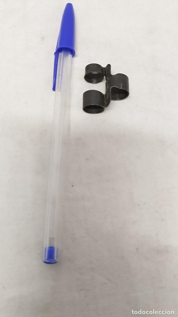 Militaria: Antiguo eslab&oacute;n de ametralladora de aviaci&oacute;n,a identificar.Guerra civil