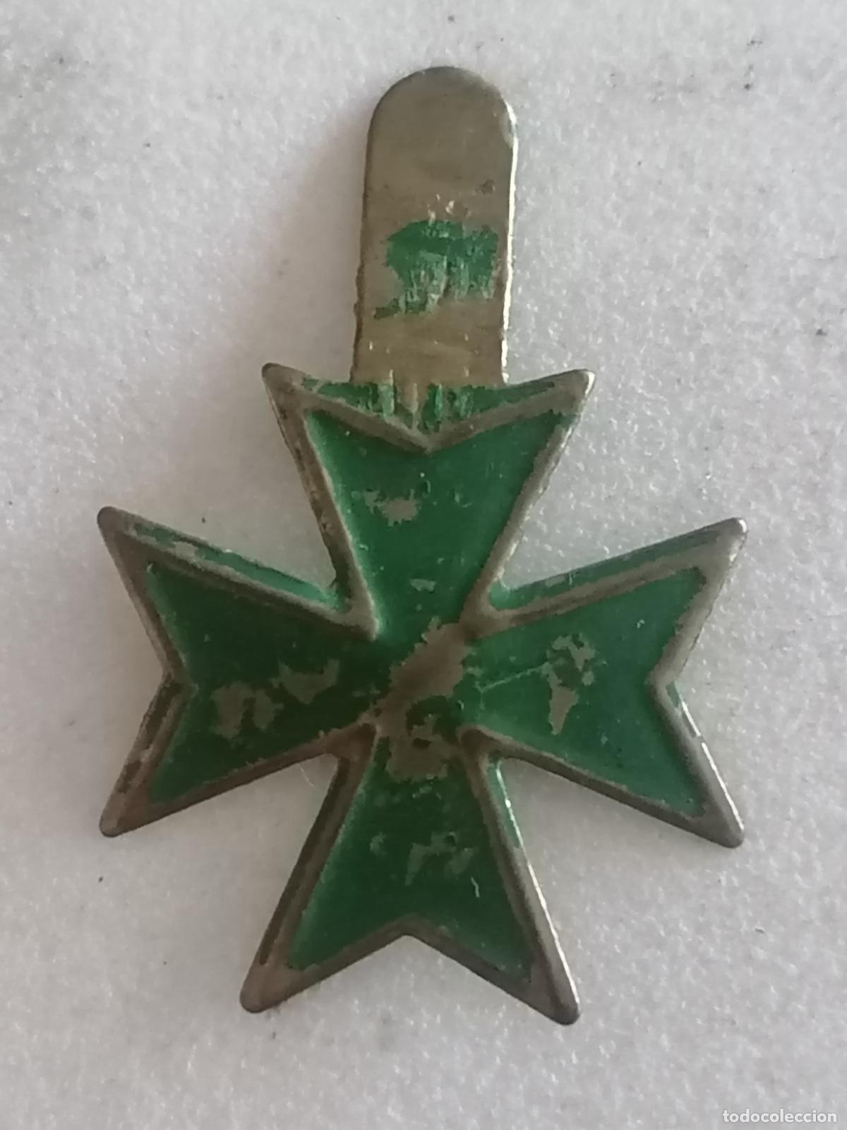 Militaria: EMBLEMA METALICO AUXILIO SOCIAL, ORDEN DE SAN LAZARO