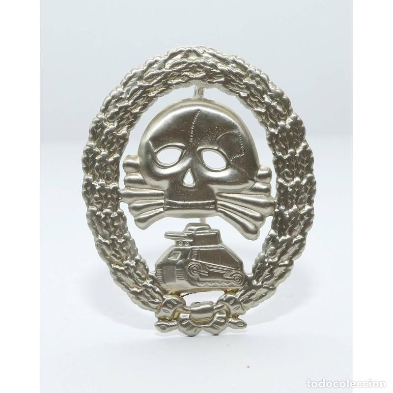 Militaria: Insignia de tanque de la Legi&oacute;n C&oacute;ndor