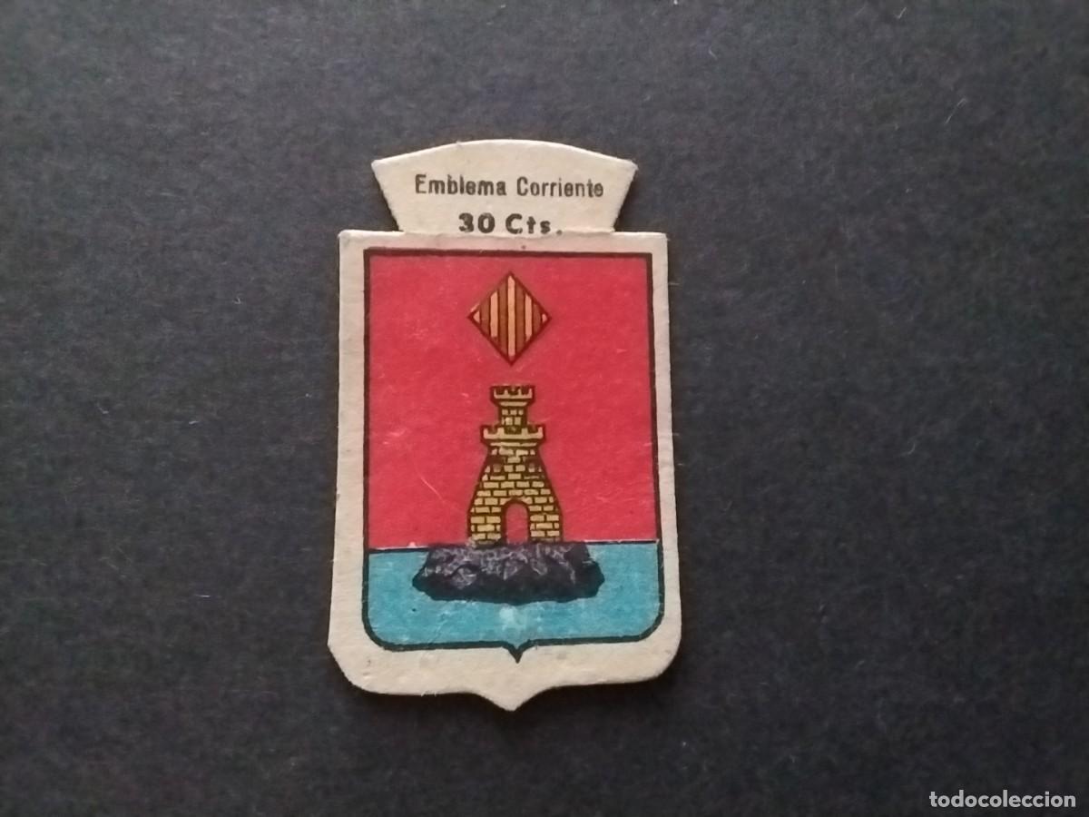 Militaria: Emblema Auxilio Social