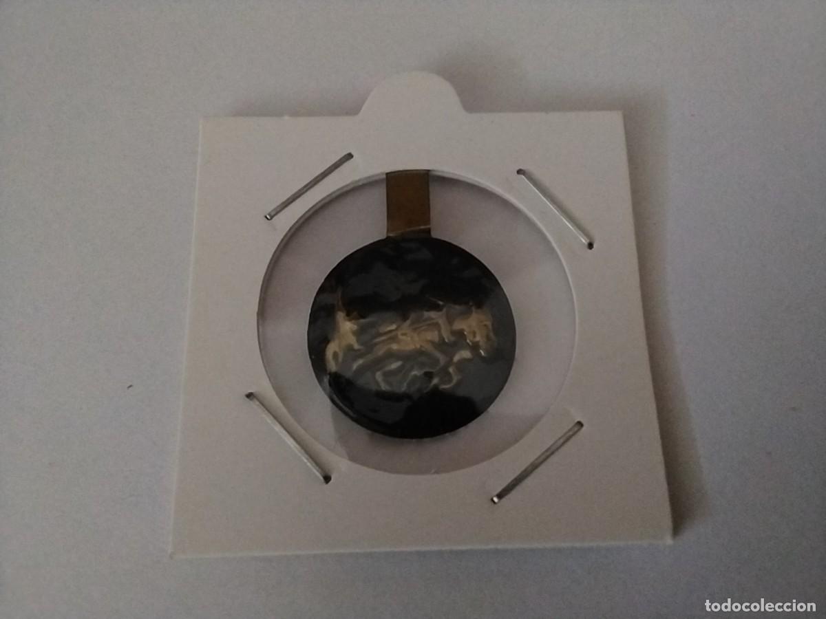 Militaria: Emblema Auxilio Social