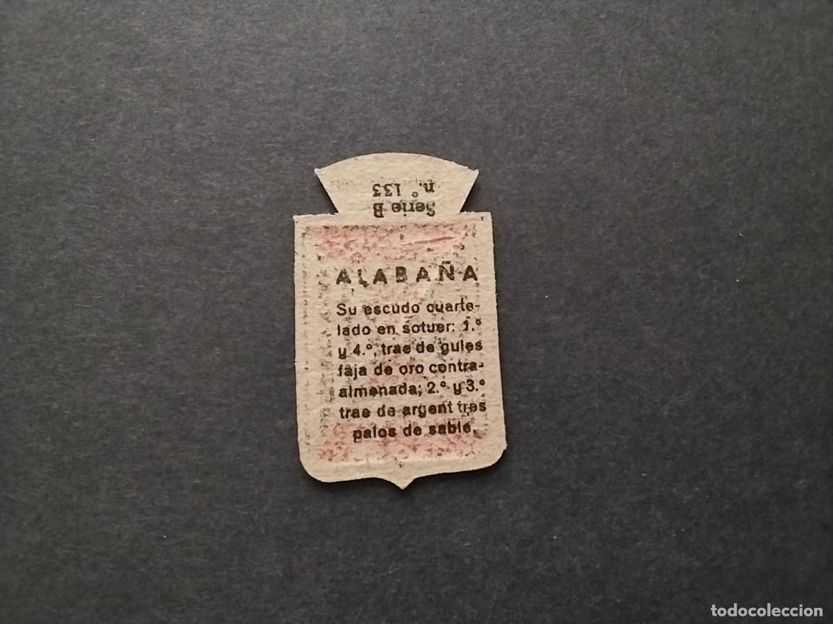 Militaria: Emblema Auxilio Social