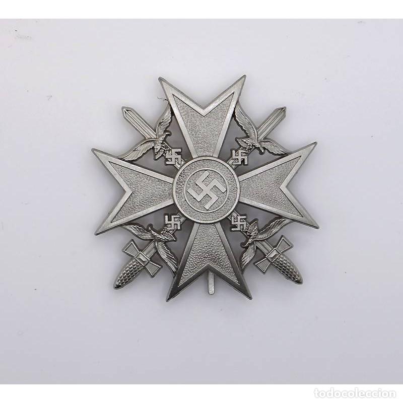 Militaria: CRUZ ESPA&Ntilde;OLA CON ESPADAS - PLATA