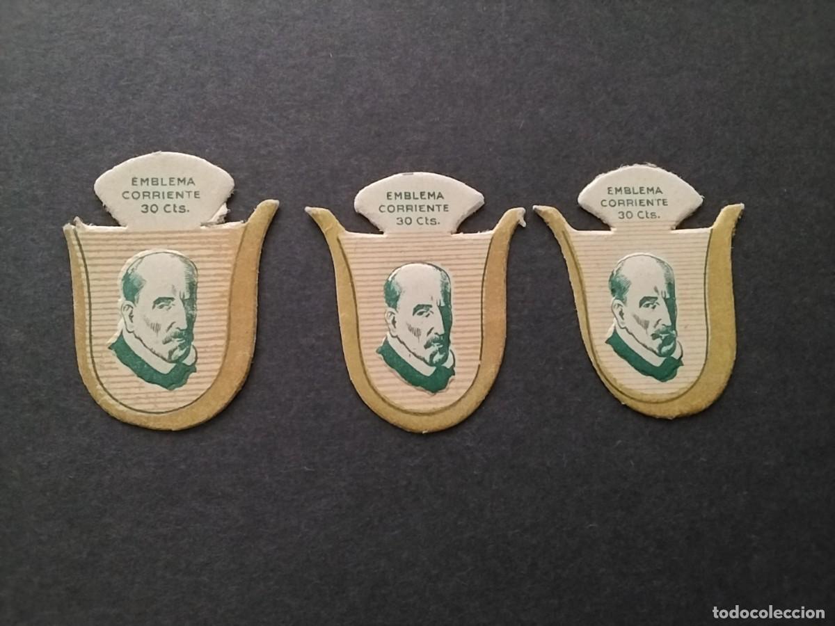 Militaria: Emblema Auxilio Social