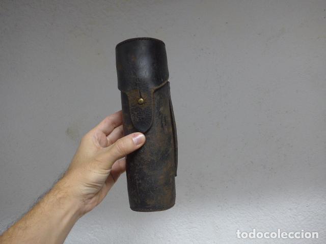 Militaria: Antiguo porta suplementos del mortero Valero 50 mm, original, guerra civil.