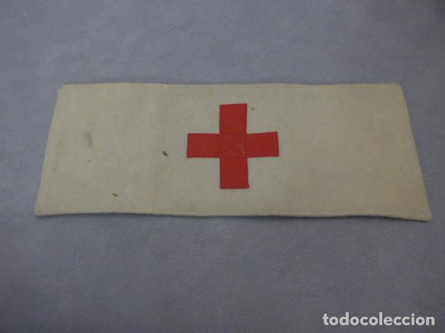 Militaria: Antiguo brazalete ORIGINAL de la CRUZ ROJA ESPA&Ntilde;OLA de GUERRA CIVIL. Marcado de Granollers.