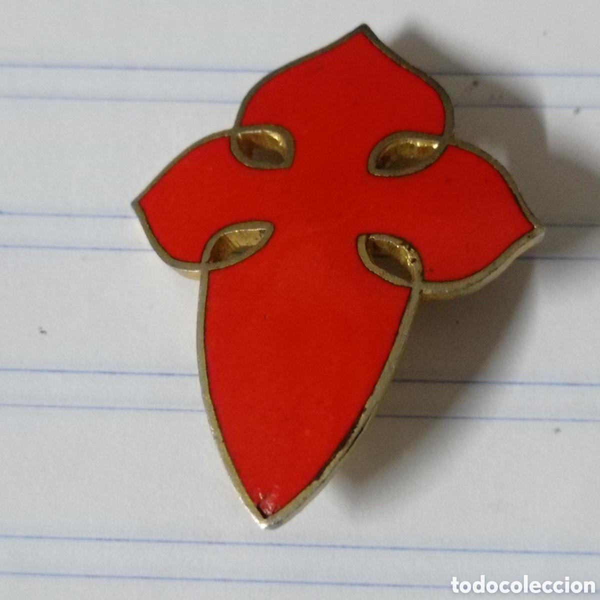 Military Antiques: Bella insignia CRUZ DE SANTIAGO esmaltada guerra civil