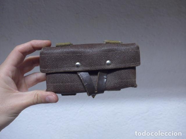 Military Antiques: Antigua cartuchera rusa original de mosin nagant. Guerra civil o II Guerra Mundial. URSS comunista