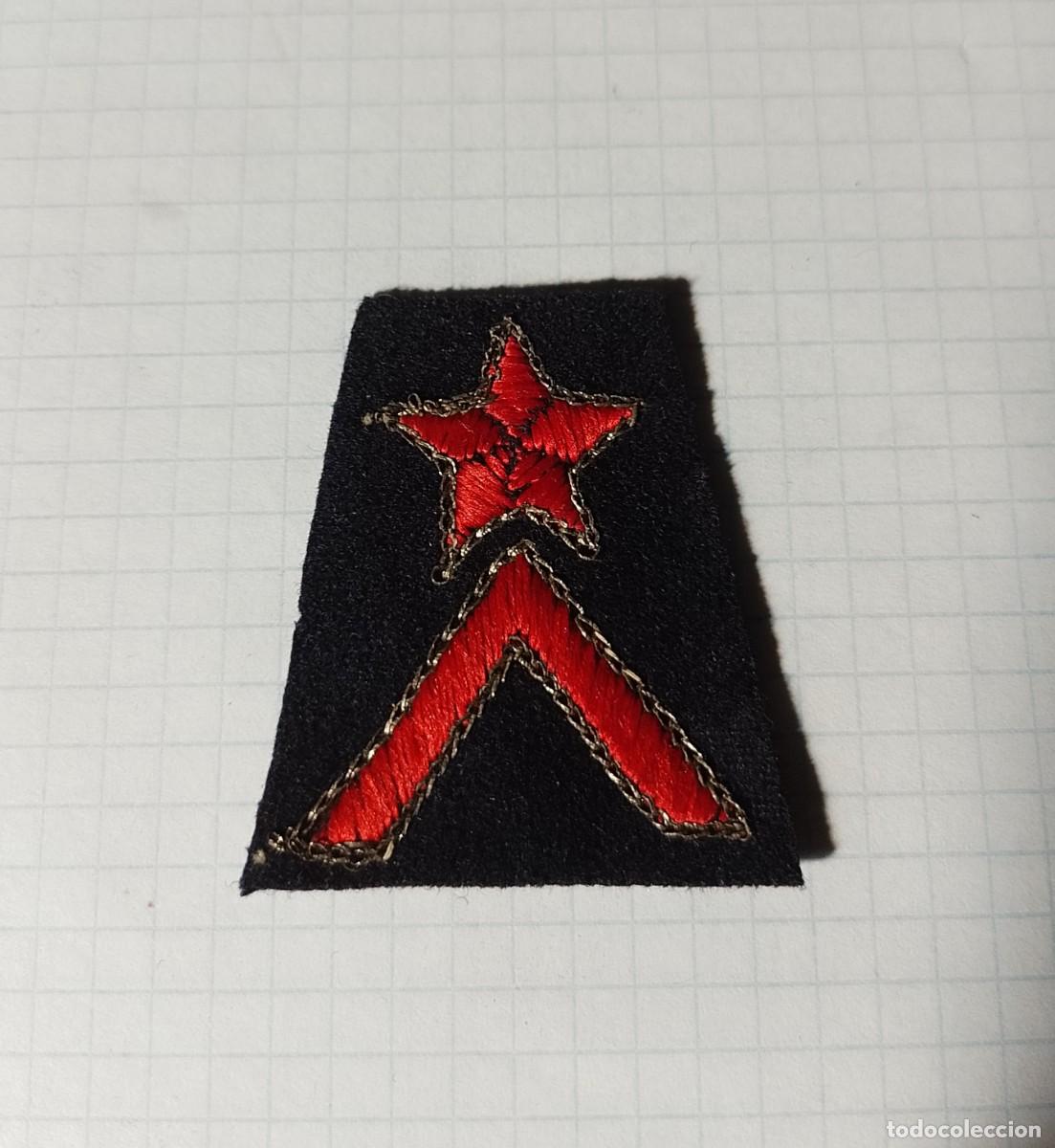 Militaria: Distintivo bordado.