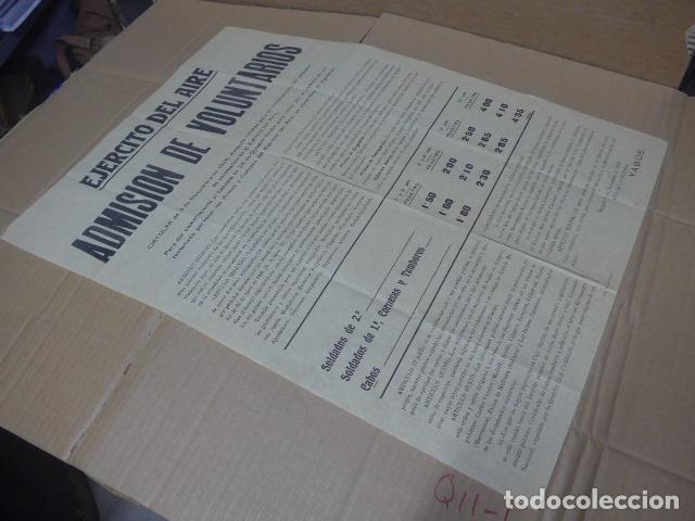 Militaria: Antiguo cartel original de 1939 del General Yague, admision de voluntarios del ejercito del aire.