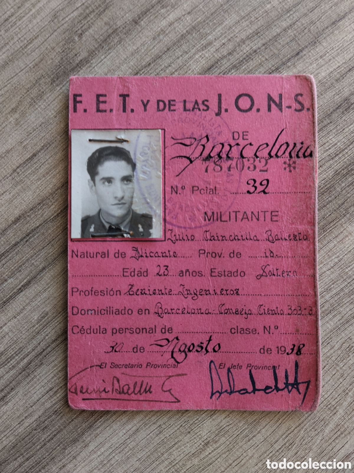 Militaria: Carnet Falange guerra civil 1938. Barcelona. Teniente de ingenieros.falangista.requete.patriotico.na