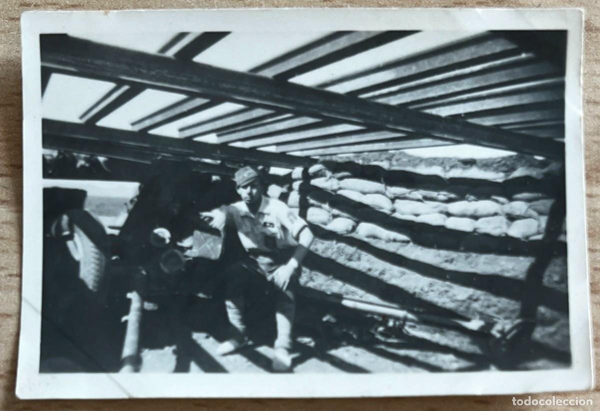 Militaria: FOTOGRAFIA PLENA GUERRA CIVIL, MILITARES NACIONALES EN EL FRENTE DE TERUEL, , POSICION RINCON DEL MO