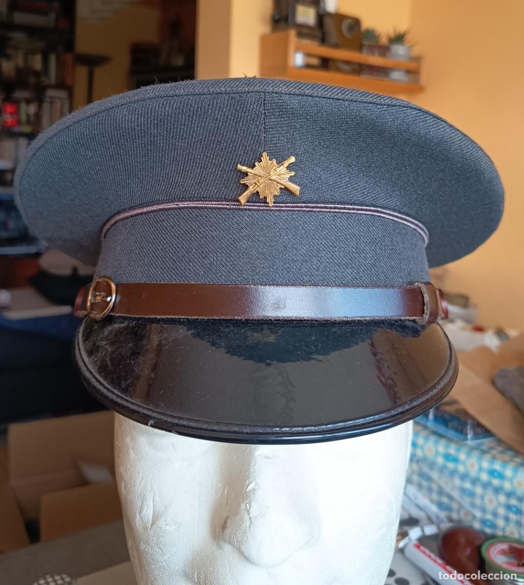 Militaria: Gorra carabineros Guerra Civil