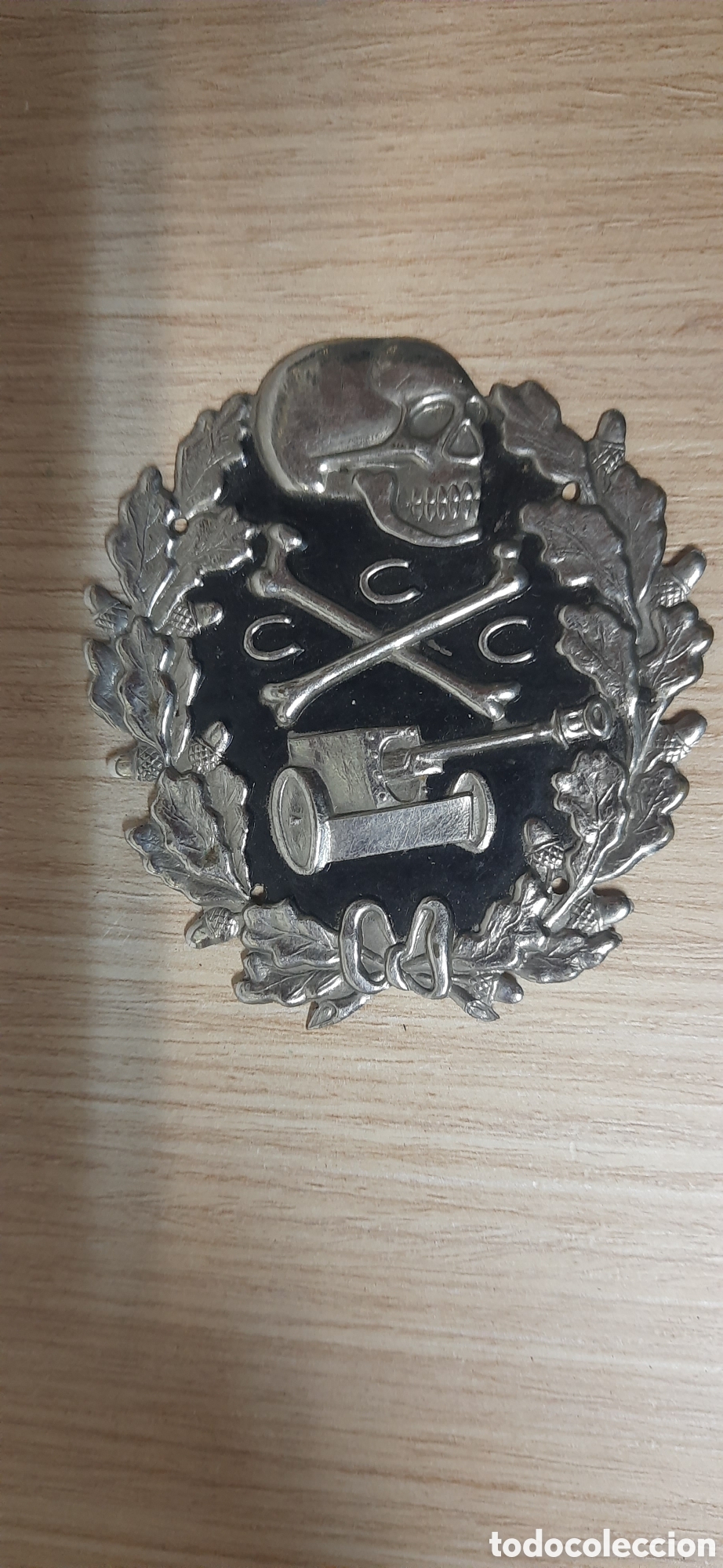 Militaria: EMBLEMA DE PECHO CHAPA ANTITANQUES COMPA&Ntilde;IA CA&Ntilde;ONES CONTRA CARRO CCC GUERRA CIVIL-DIVISION AZUL