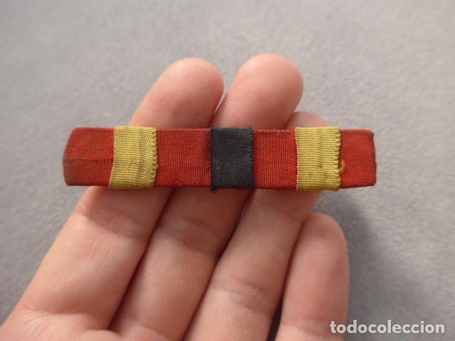 Militaria: Antiguo pasador de medallas de diario de guerra civil, original, artesanal.