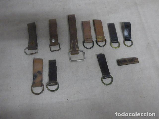 Militaria: Lote de 10 antiguas hebillas de cinturon o trincha de cuero, variedad. Guerra civil, posguerra, IIGM