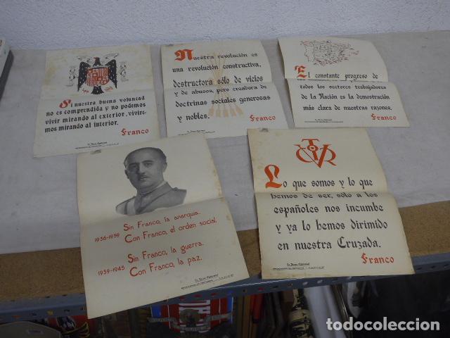 Militaria: Lote 5 antiguos cartel a&ntilde;os 40 del Departamento propaganda franquista, frase quincenal